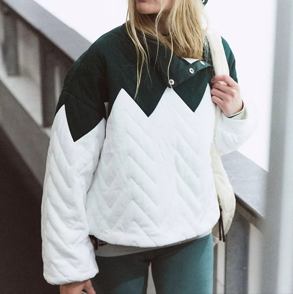 🆕️ Free People Movement Zig Zag Pullover in Evergreen Combo - Picture 2 of 15